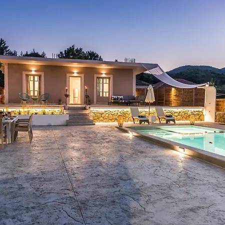 Villa Anatoli *